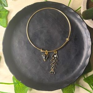 ⭐️cute adjustable gold handmade charm bracelet⭐️
